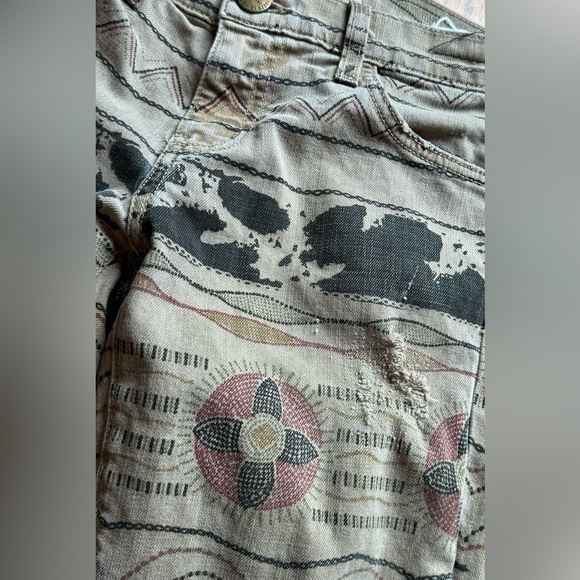 Current Elliott Ankle Skinny Jeans Women’s 27 Low Rise Tribal Destroyed Denim - Picture 2 of 7